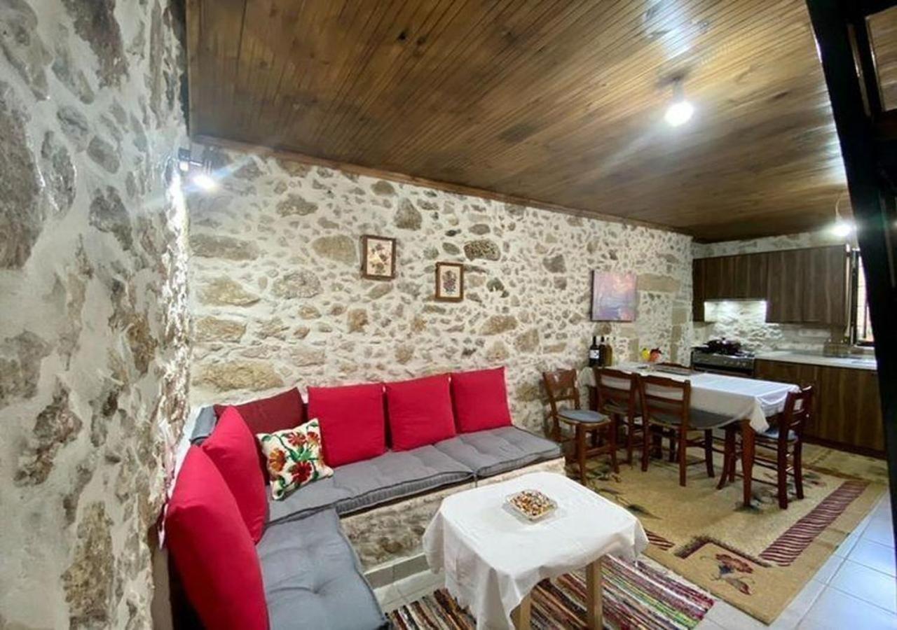 Nikos Traditional House Malathiros Exterior photo
