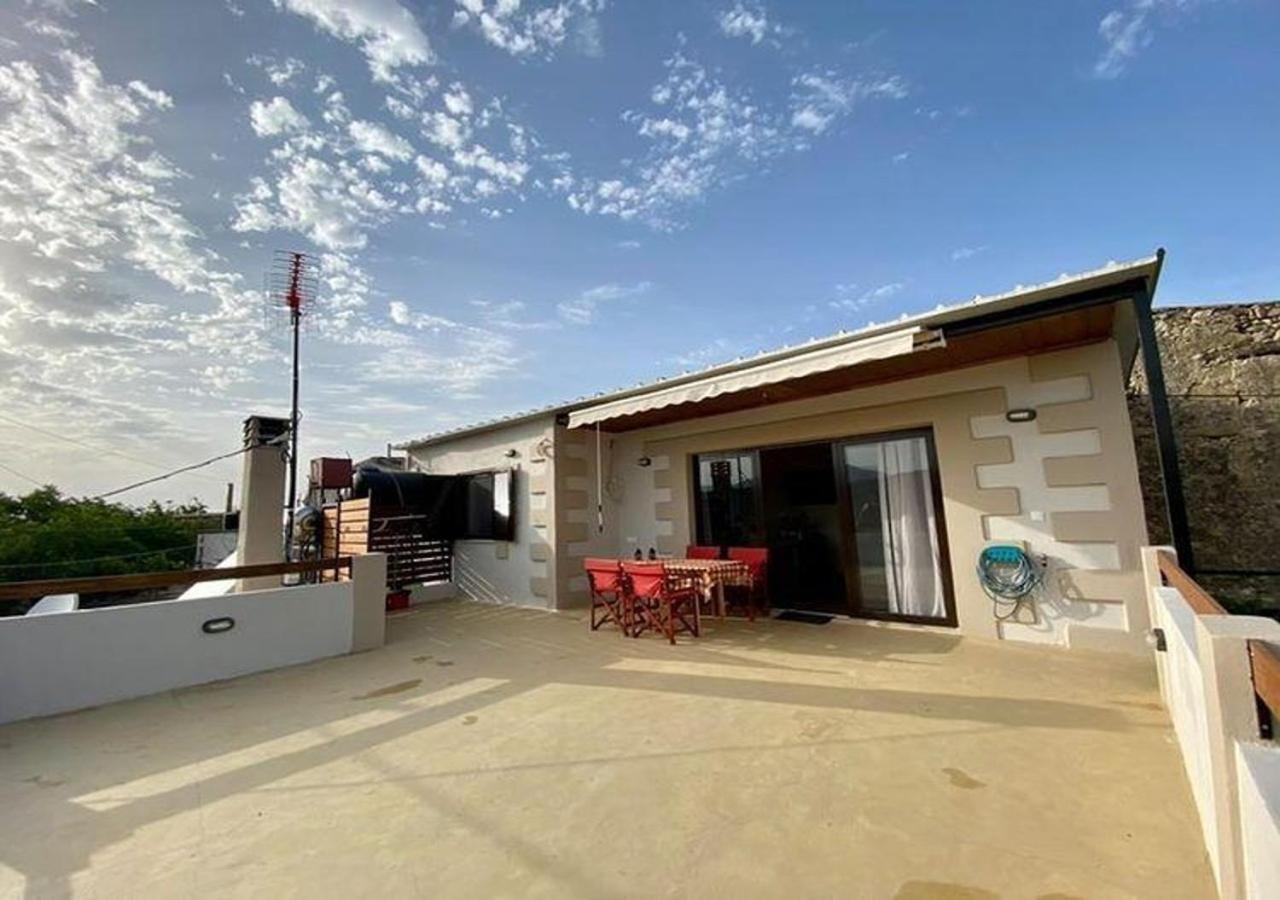 Nikos Traditional House Malathiros Exterior photo
